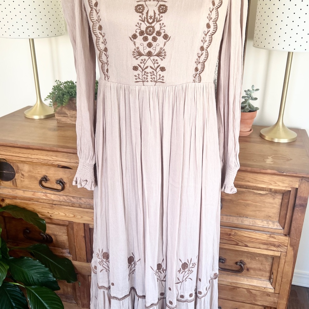 Roolee In Loom Tan Embroidered Boho Peasant Midi Dress M L - Picture 4 of 14